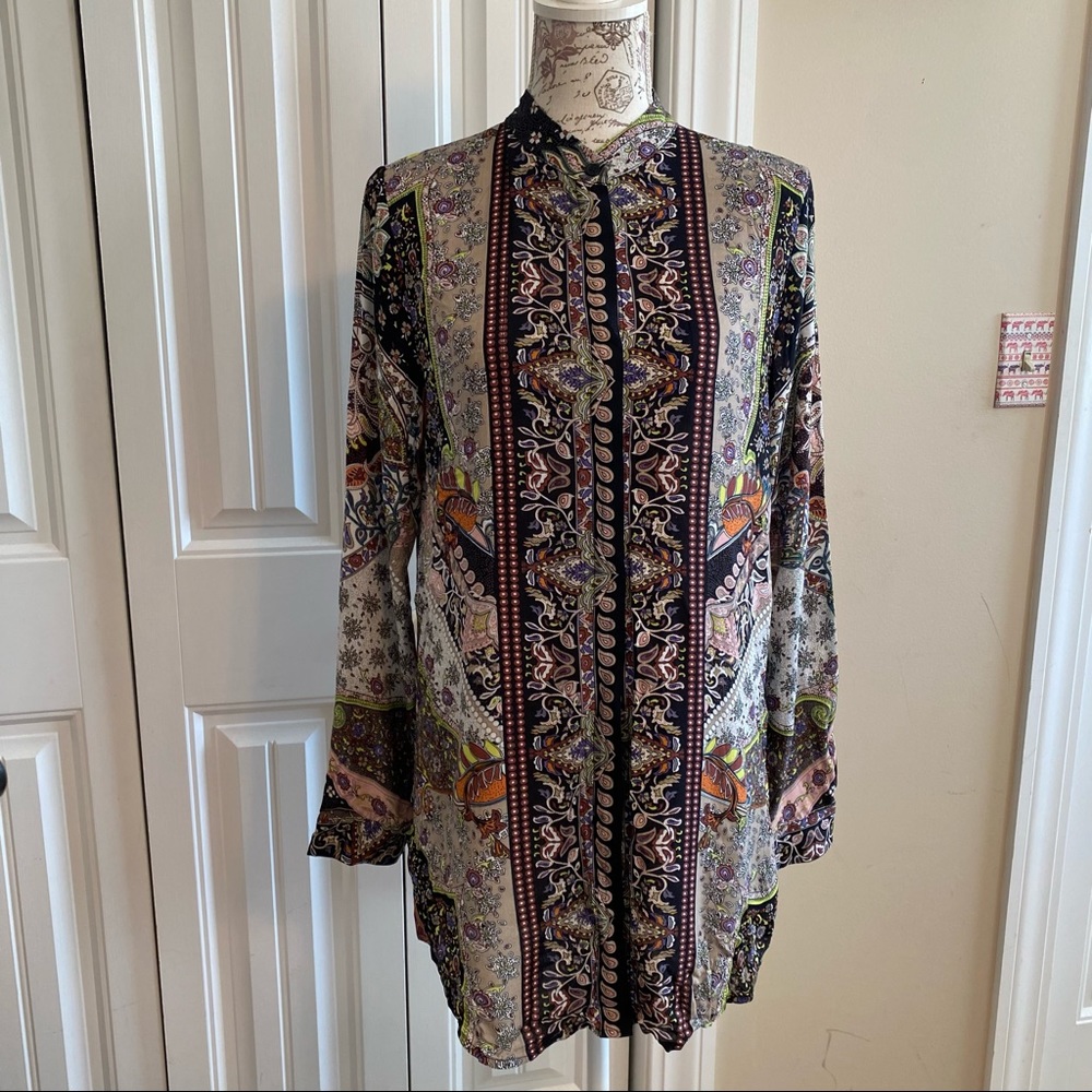 Paisley top bottom up
